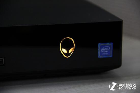 Alienware Alpha R2灯光效果