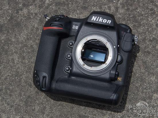 尼康旗舰级单反相机D5