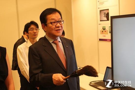 38亿美元达成!鸿海买的只是“空心”夏普?
