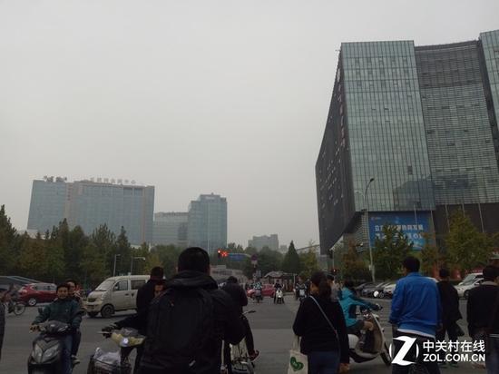 真相!你以为这些口罩都防霾 其实然并卵