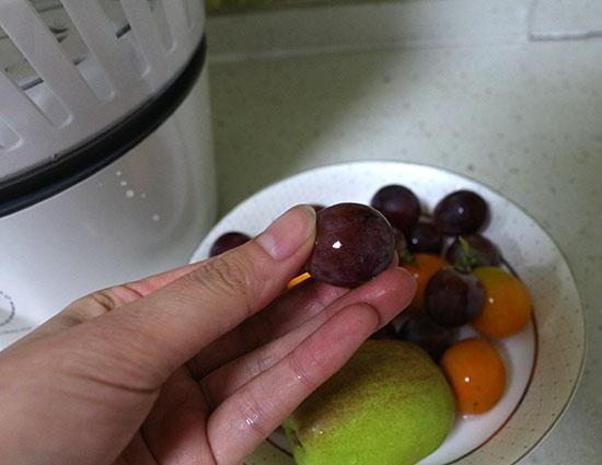 清洗过后的提子