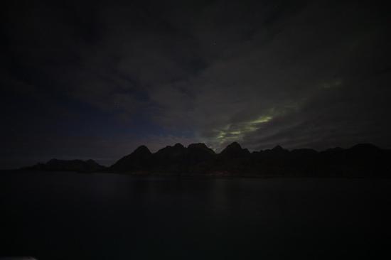 焦距:16mm 光圈:f/2.8 ISO感光度:6400