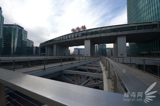 尼康14-24mm f/2.8G ED 畸变测试样张