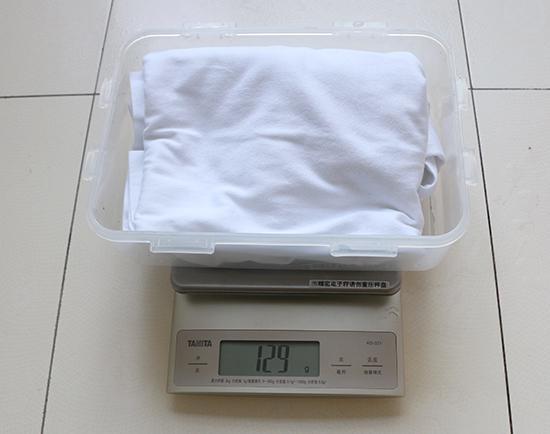 测得干衣净重为129克,接下来的脱水效果测试也将以这个重量为基础去做对比