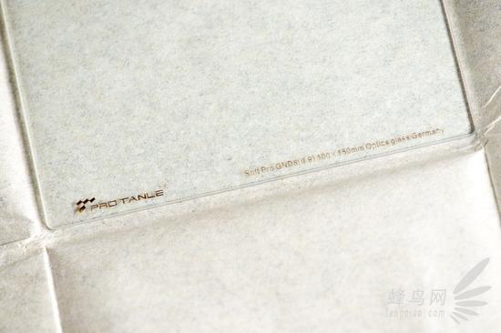 尺寸为100*150mm,属于软渐变滤镜,玻璃材质为德国肖特玻璃