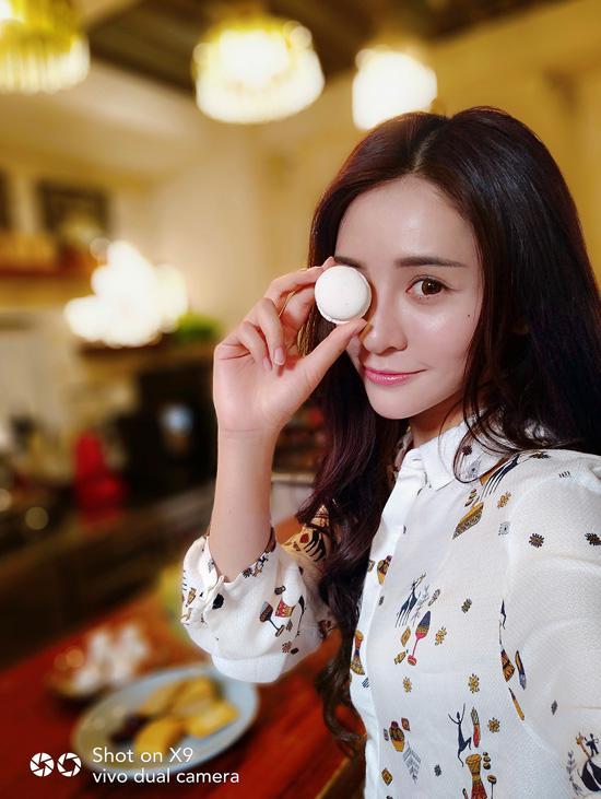 vivo官方公布的vivo X9自拍样张自带双摄水印