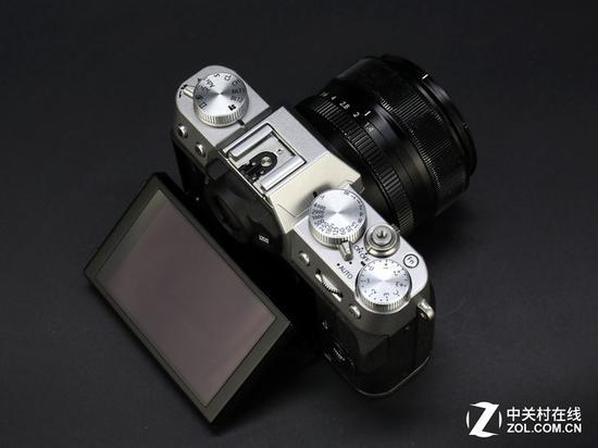 富士X-T20与X-T10屏幕规格相同,但是增加了触控