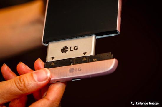 LG G5模块化电池