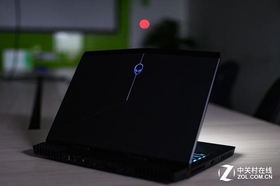 Alienware 13 R4