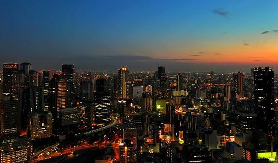 城市制高点拍摄夜景照片