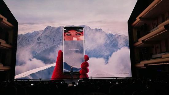 三星Galaxy S8支持虹膜识别,识别过程很快