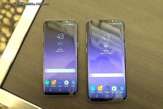 图为最新的三星S8(左,5.8英寸)和三星S8+(右,6.2英寸)手机。