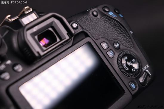 佳能EOS 77D速控转盘与操作界面