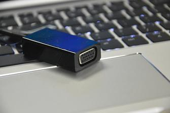 USB-C转VGA接口