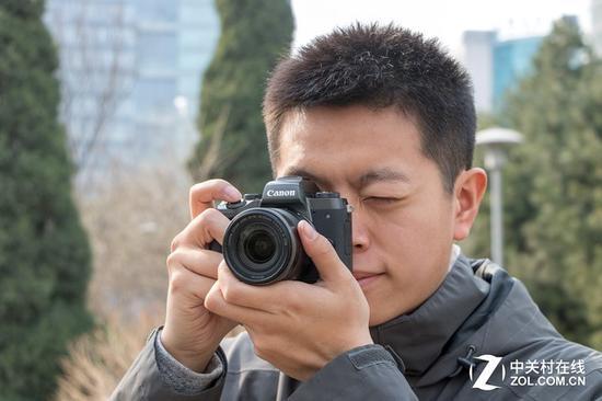 佳能EOS M5上手展示