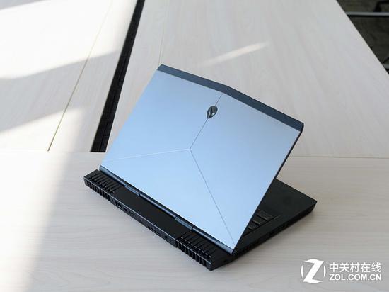 Alienware 13