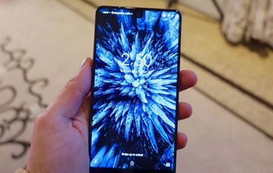 Essential Phone(图片引自外媒)