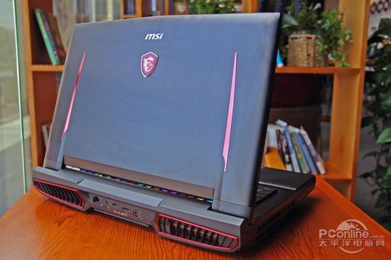 msi微星 GT75VR 7RF TITAN PRO
