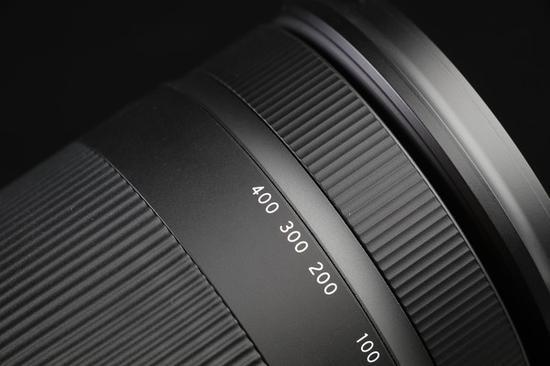 腾龙18-400mm F/3.5-6.3 Di II VC HLD (Model B028)