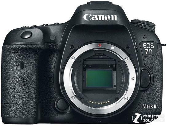 图为佳能EOS 7D Mark II