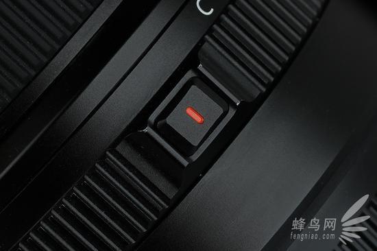 光圈环锁定释放按钮