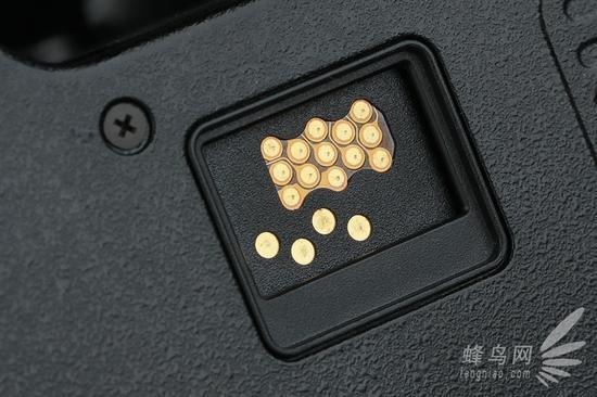 竖拍手柄信息传递触点