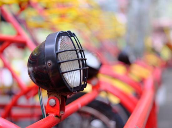 焦距:63mm 光圈:f/2.8 ISO感光度:400