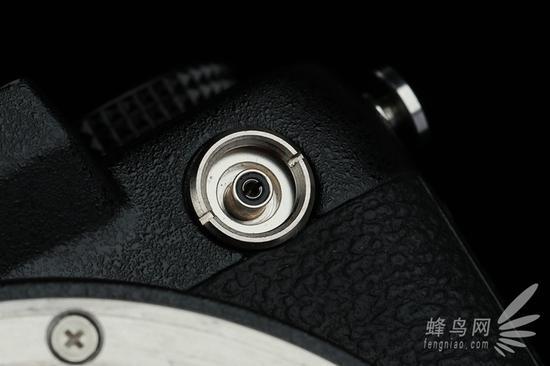 富士GFX50s的同步终端