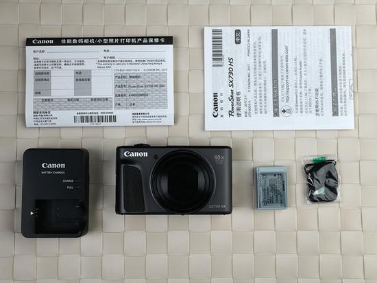 佳能SX730 HS机身及配件全体照