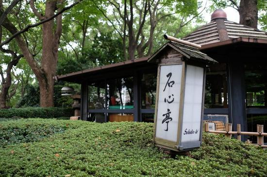 焦距:23mm 光圈:f/2.0 ISO感光度:200