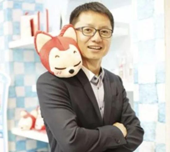 于仁国也曾留下与“趴趴狸”的合影