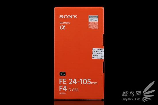 索尼FE 24-105mm F4 G OSS的外包装仍然采用橙色为主色调