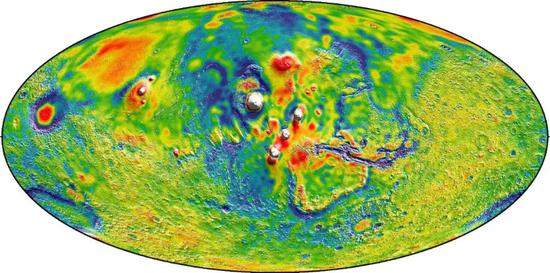 火星全球重力场分布。越红表示越高,越蓝表示越低。来源:MIT/UMBC-CRESST/GSFC