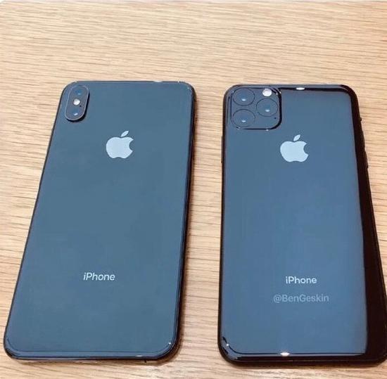 iPhone XI(右)和iPhone X(左)外观对比图(图片来源见水印)