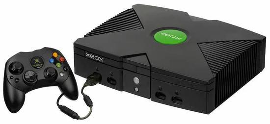 图28:第一代 Xbox,2001。