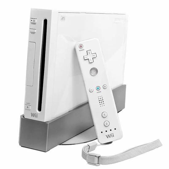 图26:任天堂 Wii 游戏机,2006。