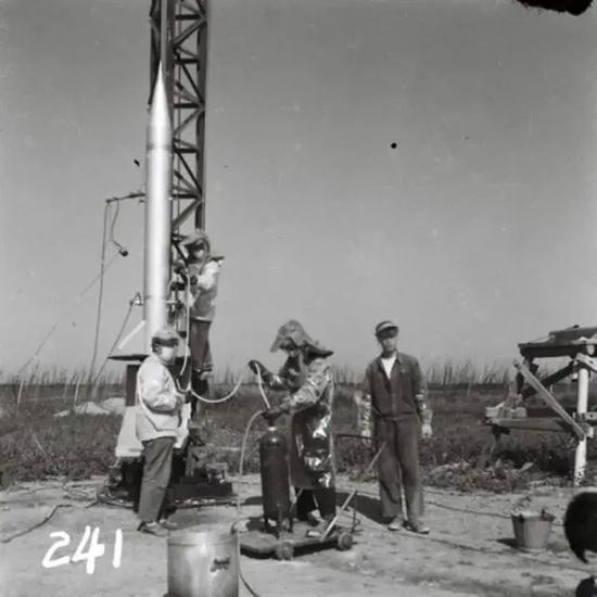 中国第一枚探空火箭,1960年