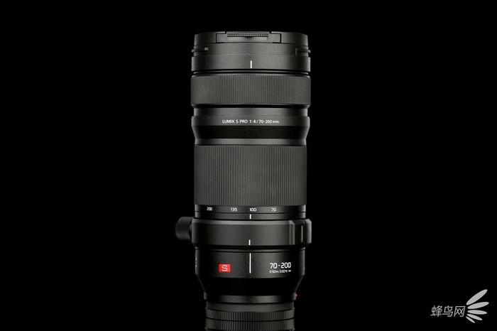 松下LUMIX S PRO 70-200mm f/4 O.I.S镜头正面