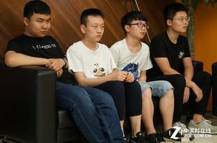 自黑的网友们