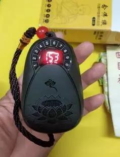 《心经》《大悲咒》常年累月播放,供奉三界众生