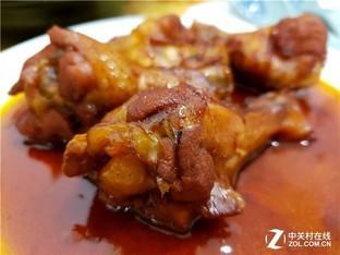 美食模式拥有更高的饱和度