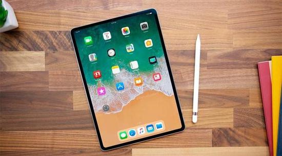 新款iPad Pro在外形上或有重大变化(图片来自VistaNews.ru)