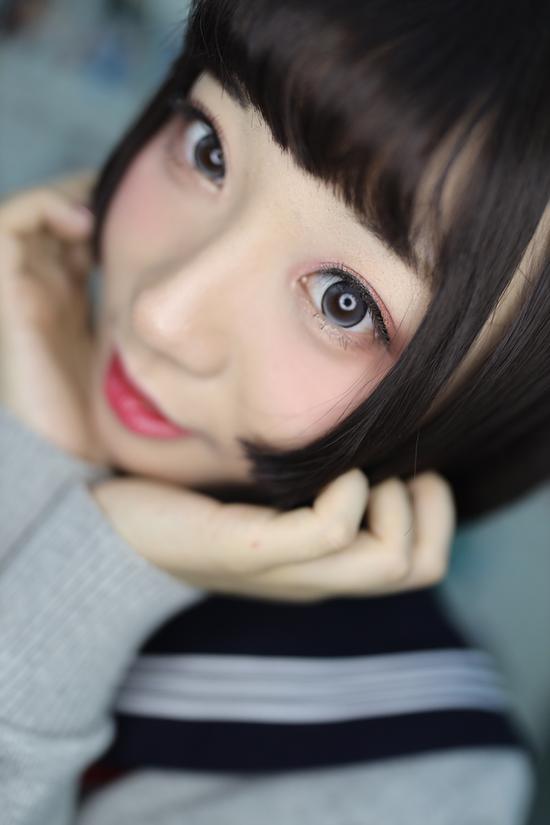 焦距:28mm 光圈:f/1.6 ISO感光度:320