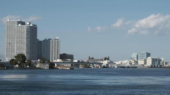 ETERNA胶片模式拍摄,宽容度更强,画面非常有电影质感