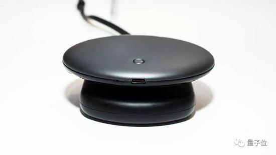 可佩戴的夹式PC,为Magic Leap One提供动力和处理能力