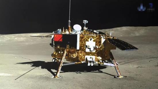 人类首次实现月球背面的软着陆:中国“嫦娥4号”探测器