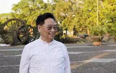 图:吴炳新