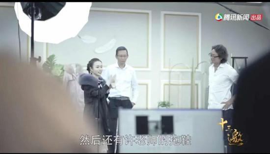 2019年9月,吴晓波带着许知远去杭州体验直播