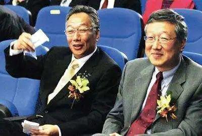 左:郭台铭 右:郭台强 图片来源:台海网