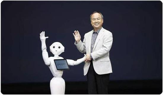 此外,未来还是一个共享经济和可再生能源的时代。